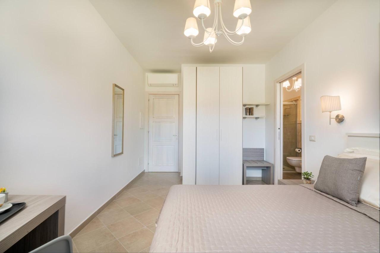 Hotel Residenza L'Alzoni San Teodoro  Zewnętrze zdjęcie