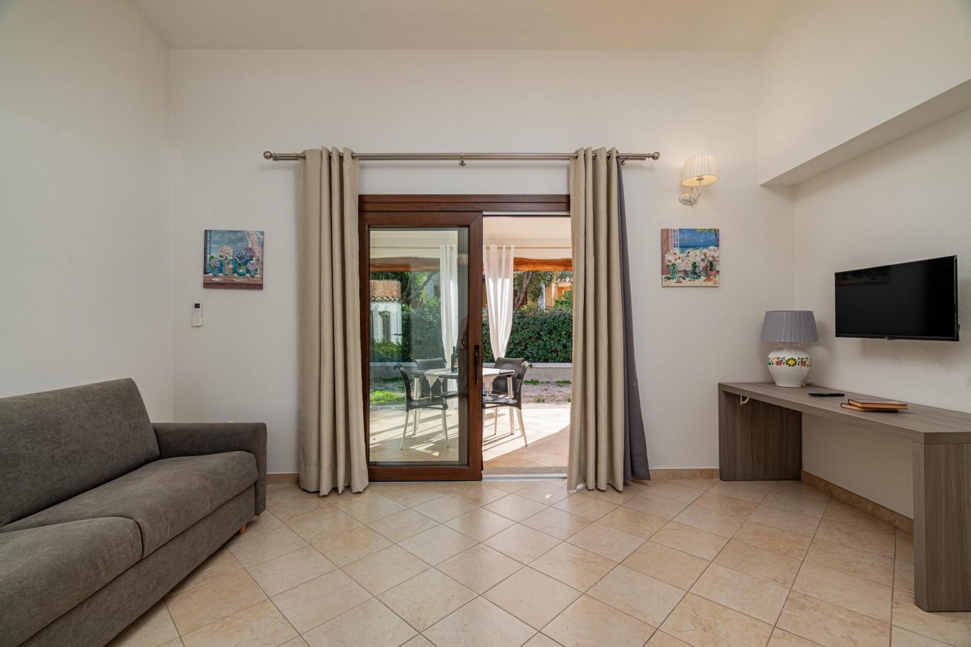Hotel Residenza L'Alzoni San Teodoro  Zewnętrze zdjęcie